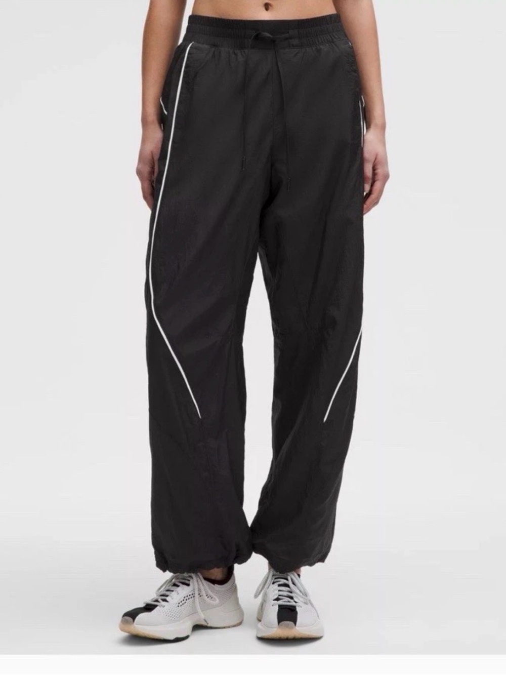 Lululemon License to Train Jogger